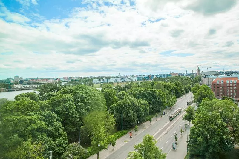 デラックスルーム, Crowne Plaza Helsinki   Hesperia, An Ihg