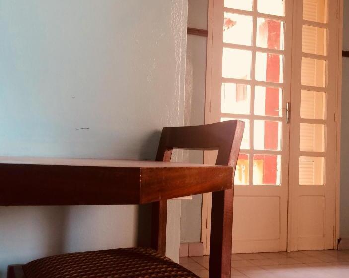اتاق استاندارد سه نفره, Hôtel Saint Louis Sun Dakar