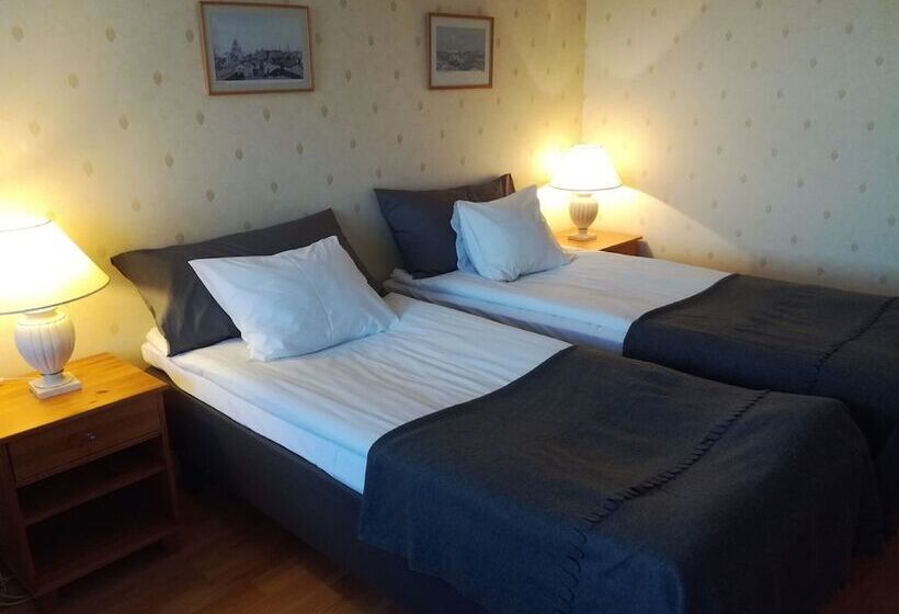 חדר סטנדרט יחיד, Kievari