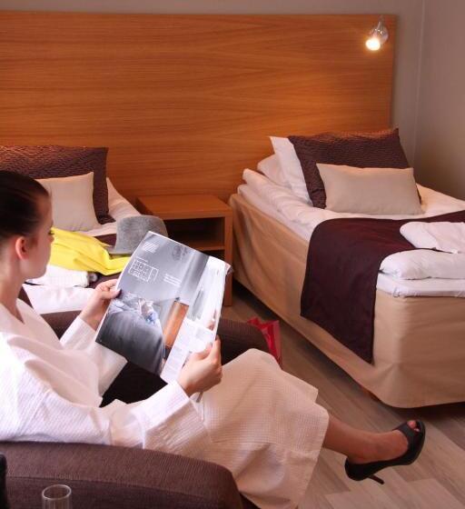 Номер Стандарт Плюс, Loimaan Seurahuone