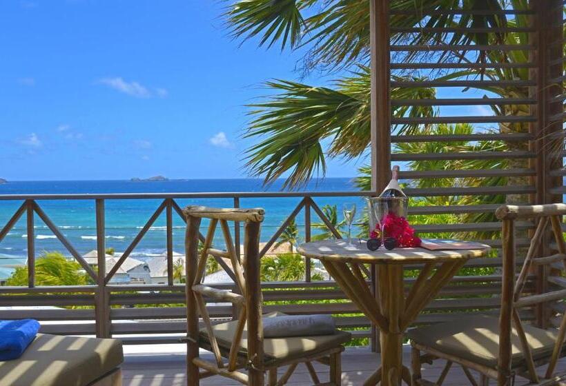 سوییت با چشمانداز دریا, Manapany