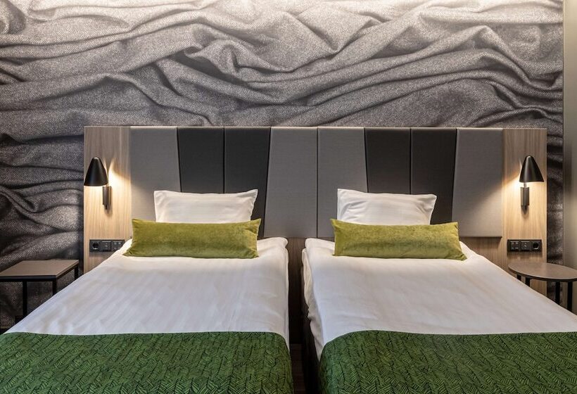 غرفة عائلية, Scandic Pasila