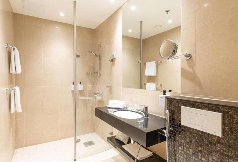 Семейный Номер, Scandic Atlas