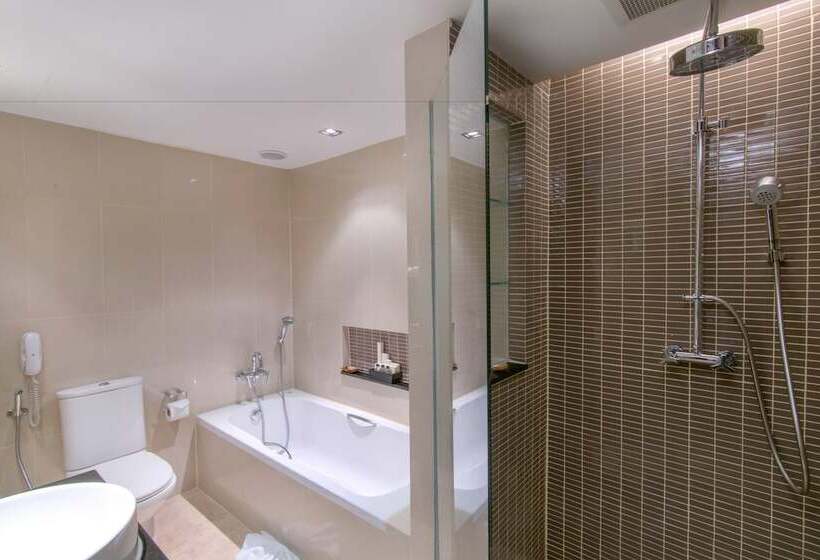 غرفة ديلوكس سرير كينج, The Sukosol