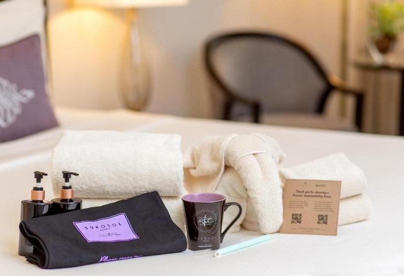 جناح عائلي, The Sukosol