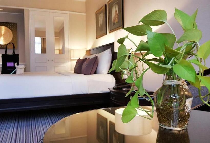 غرفة بريميوم, The Sukosol