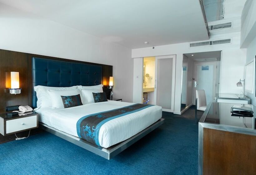 キングサイズベッドのスタンダードルーム, Night Hotel Bangkok - Sukhumvit 15