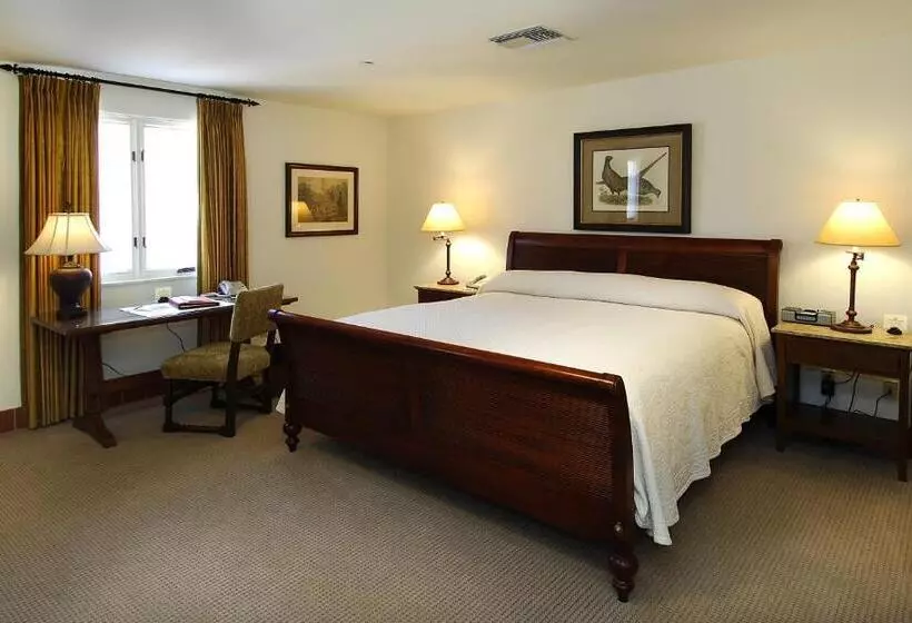 اتاق لوکس با تخت بزرگ, Arizona Inn