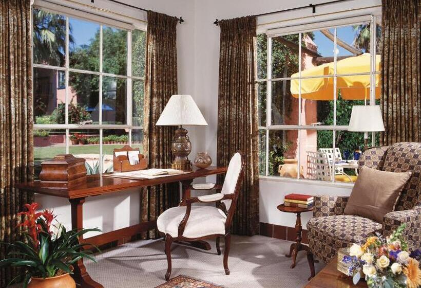 اتاق لوکس با تخت بزرگ, Arizona Inn