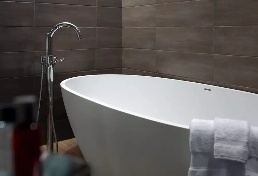 سوییت, Atlanta Airport Marriott