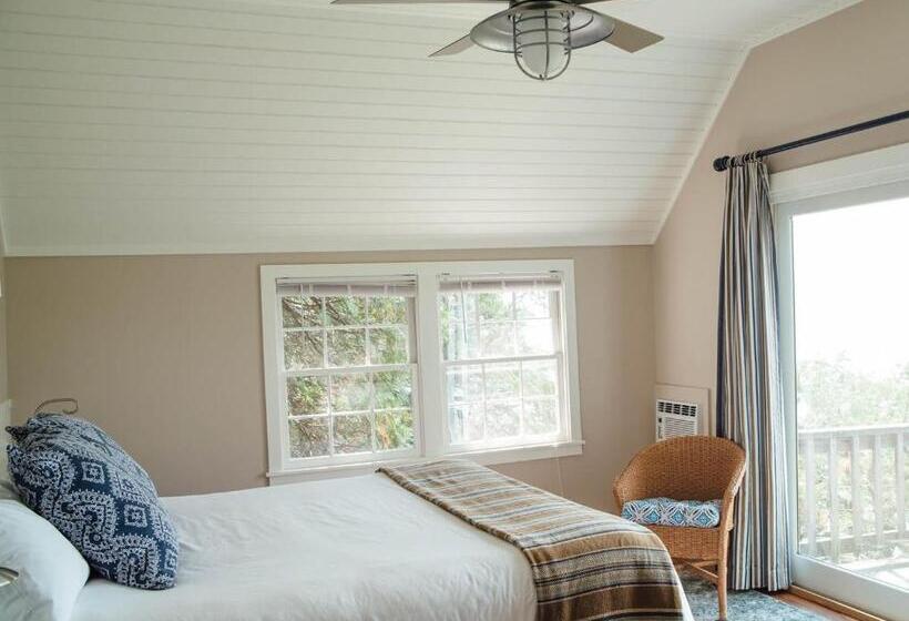 Дом 1 Спальня, Basin Harbor