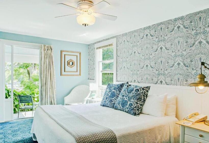 Номер Стандарт, Basin Harbor