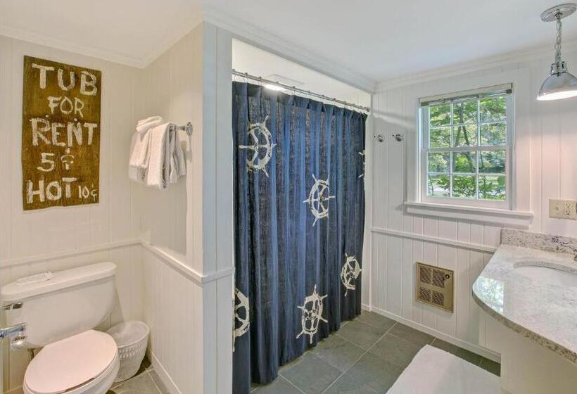 Дом 1 Спальня, Basin Harbor