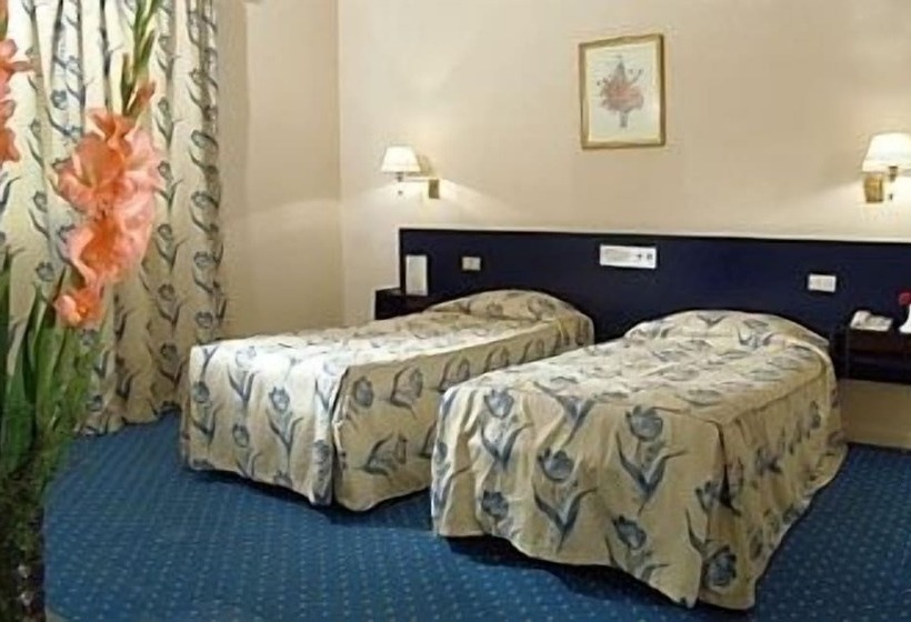 اتاق استاندارد سه نفره, Concorde Dokki