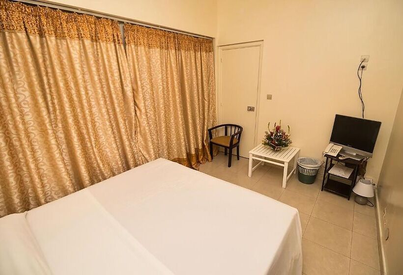 اتاق استاندارد یک نفره, Sarakawa