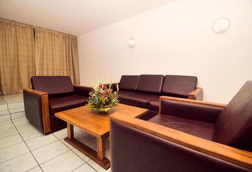 بانگلوی استاندارد 2 خوابه, Sarakawa