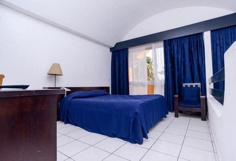 بانگلوی استاندارد 2 خوابه, Sarakawa