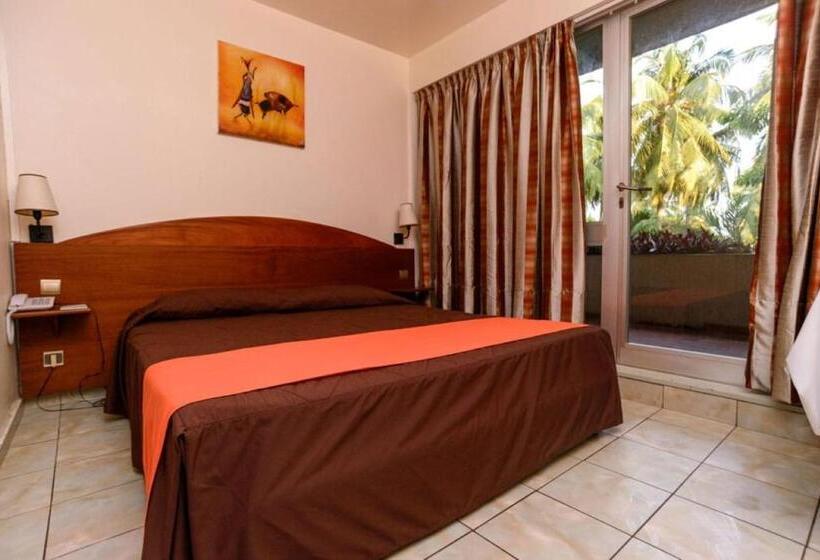 اتاق استاندارد یک نفره, Sarakawa