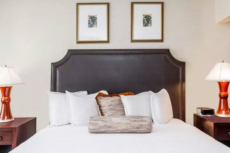 اتاق استاندارد, Wyndham Indianapolis Airport