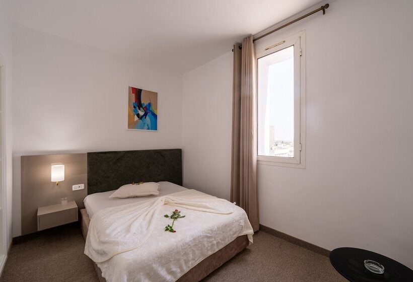 اتاق استاندارد یک نفره, Ibn Khaldoun