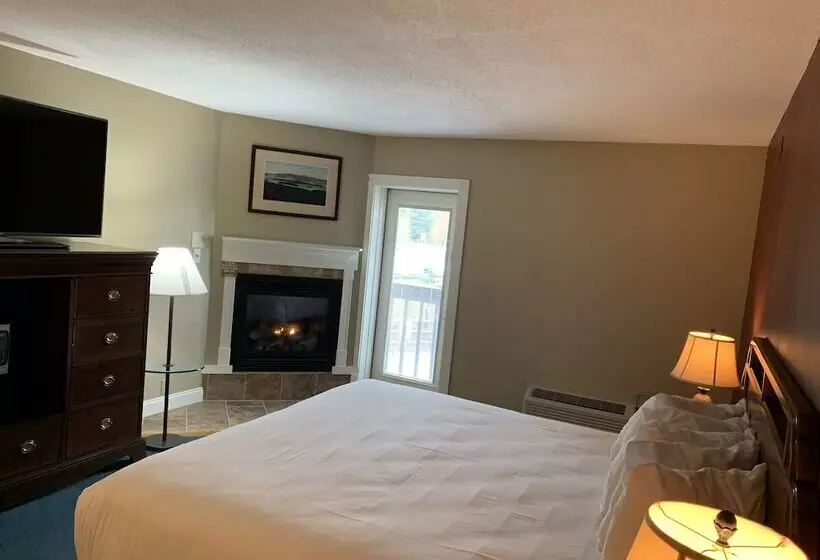 デラックスルーム, Fireside Inn & Suites Gilford