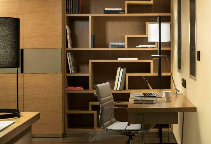 سوییت جونیور, Swissotel The Bosphorus Istanbul