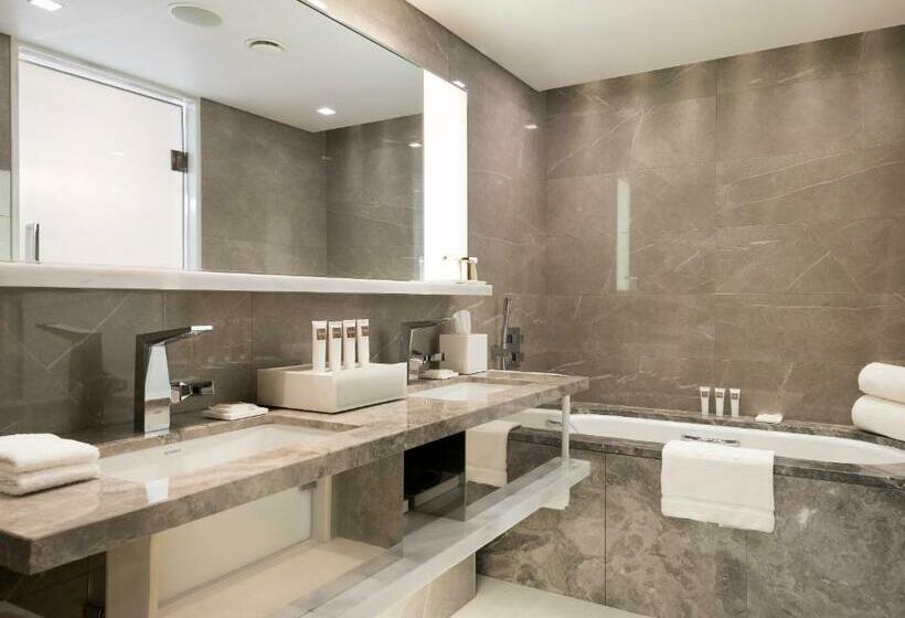 اتاق اجرایی با چشمانداز باغ, Swissotel The Bosphorus Istanbul