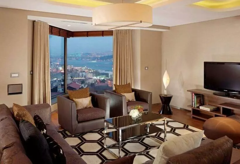 Huoneisto 1 Makuuhuone Näkymä, Swissotel The Bosphorus Istanbul