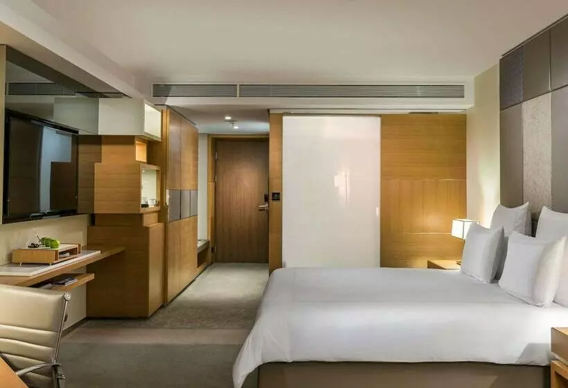 Executive Suite, Swissotel The Bosphorus Istanbul
