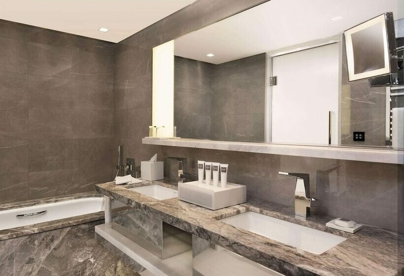 سوییت لوکس, Swissotel The Bosphorus Istanbul