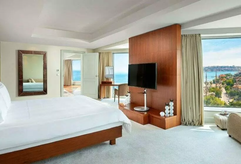 Suite, Swissotel The Bosphorus Istanbul