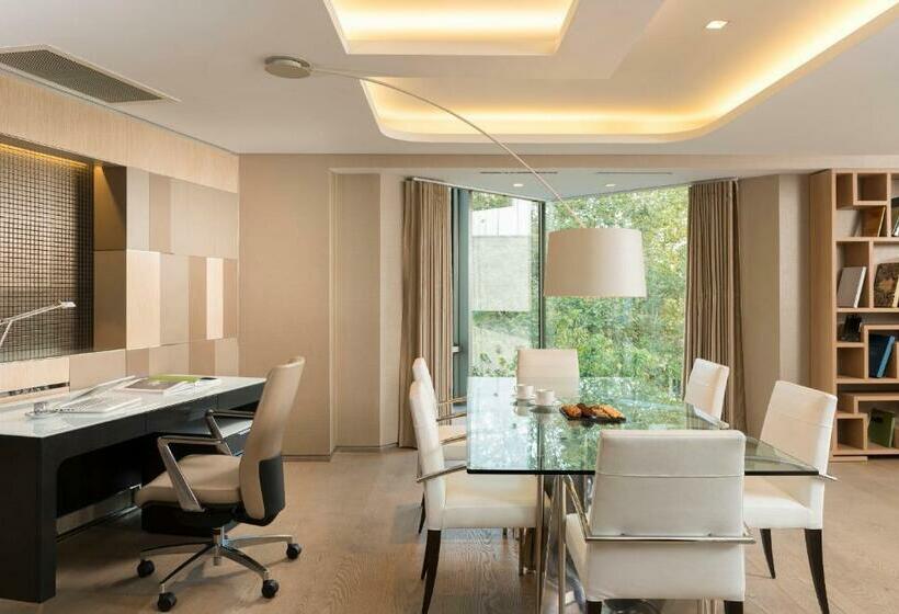 سوئیت ریاست جمهوری سه خوابه, Swissotel The Bosphorus Istanbul