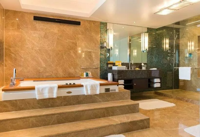 3-Bedroom Presidential Suite, Swissotel The Bosphorus Istanbul