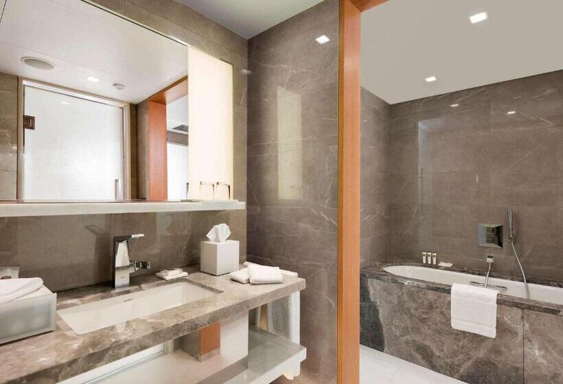 اتاق استاندارد با چشمانداز, Swissotel The Bosphorus Istanbul