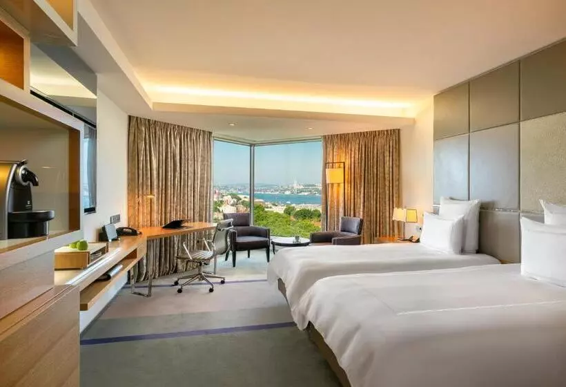 Standard Room with Views, Swissotel The Bosphorus Istanbul