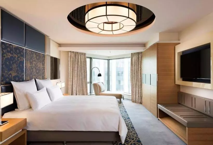 Suite with Views, Swissotel The Bosphorus Istanbul