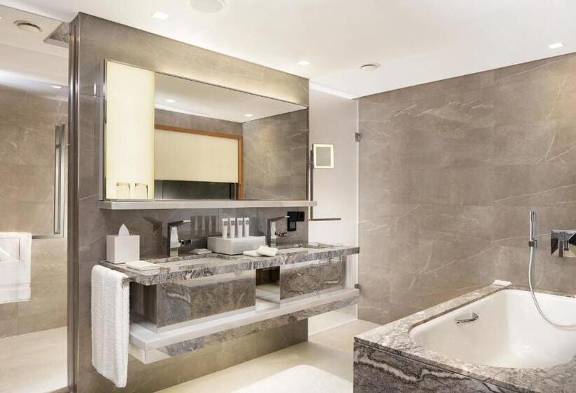 سوئیت با چشمانداز, Swissotel The Bosphorus Istanbul