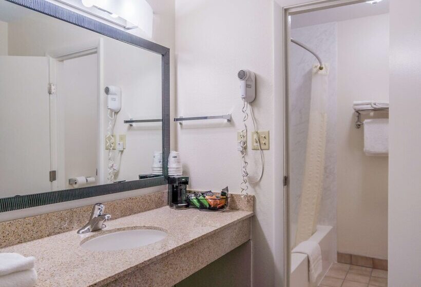 جناح, Best Western Alamosa Inn