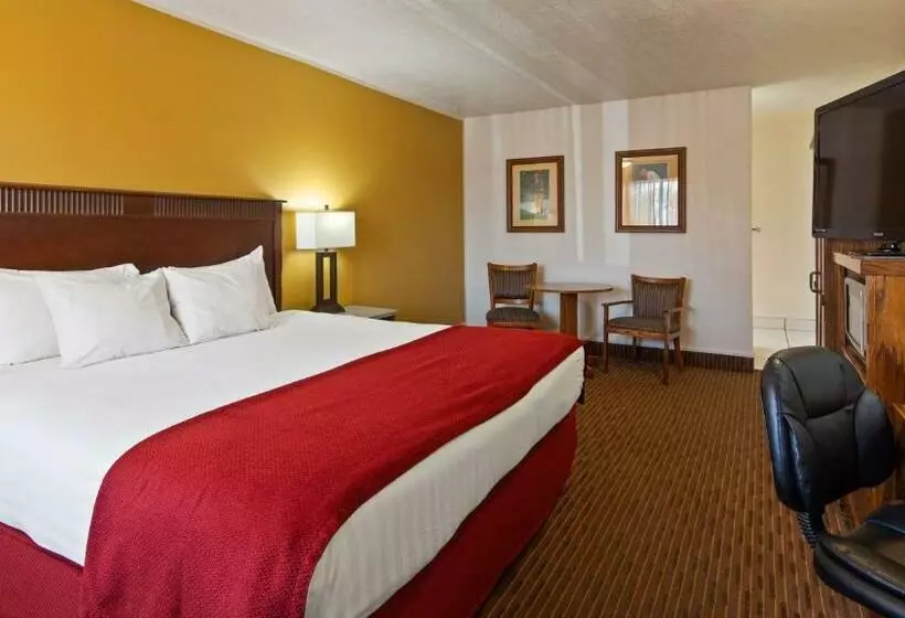 キングサイズベッドのスタンダードルーム, Best Western Paradise Inn & Resort