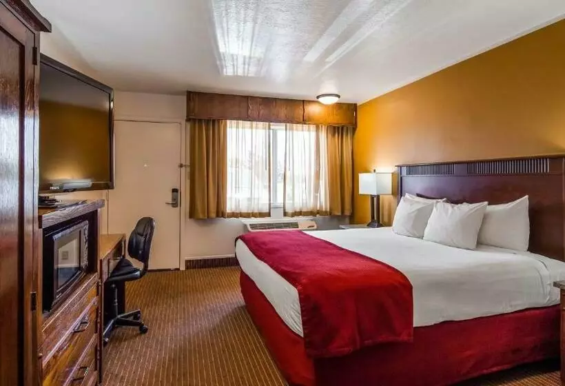 キングサイズベッドのスタンダードルーム, Best Western Paradise Inn & Resort