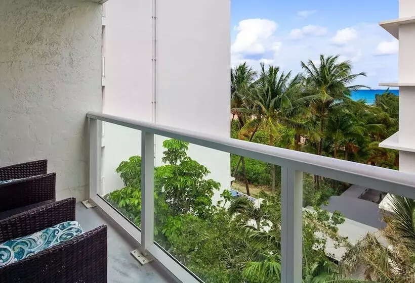 Standard-huone Parivuode, Best Western Plus Oceanside Inn