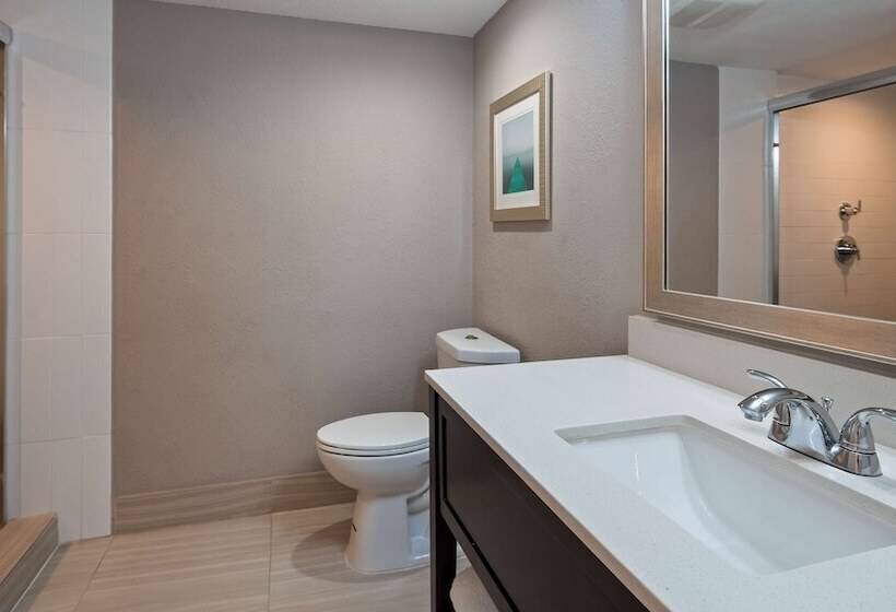 חדר סטנדרט שתי מיטות זוגיות, Best Western Plus Oceanside Inn