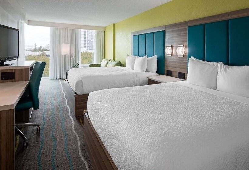 스탠다드 룸 더블 침대 2개, Best Western Plus Oceanside Inn