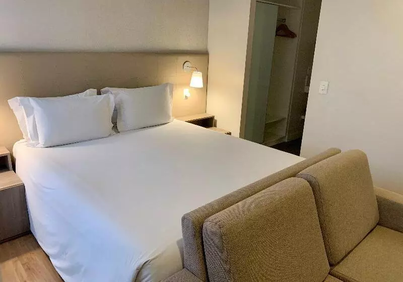 اتاق استاندارد با تخت بزرگ, Best Western Plus Placerville Inn