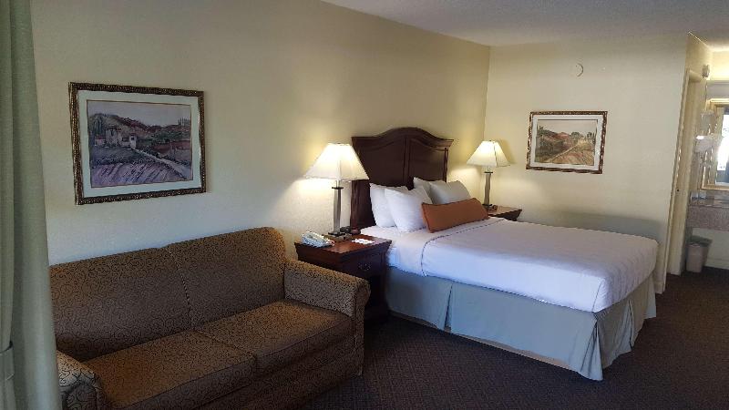 장애인을 위한 스탠다드 룸, Best Western Point South