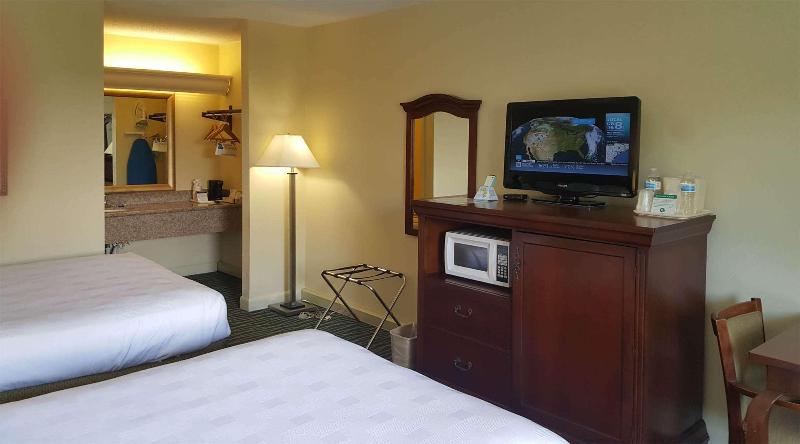 Номер Стандарт, Best Western Point South