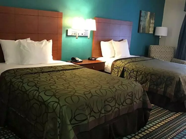 ２ダブルベッドのスタンダードルーム, Best Western Tallahasseedowntown Inn And Suites