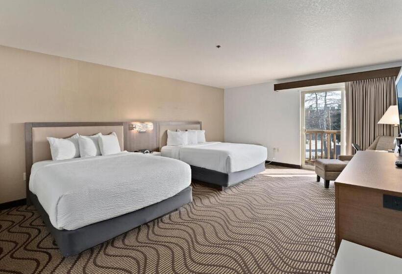Номер Стандарт 2 Двуспальные Кровати, Cedar Street Hotel & Suites