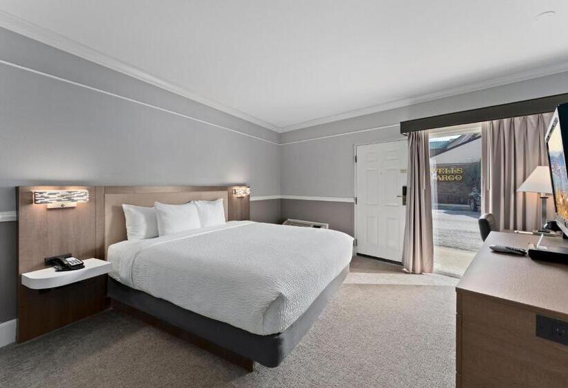 Люкс с гидромассажем, Cedar Street Hotel & Suites