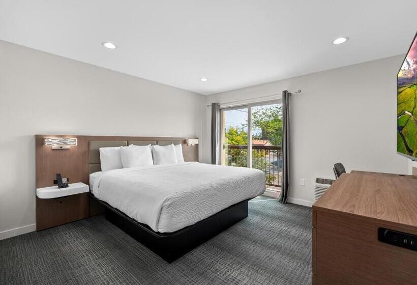 شقة غرفة واحدة, Cedar Street Hotel & Suites